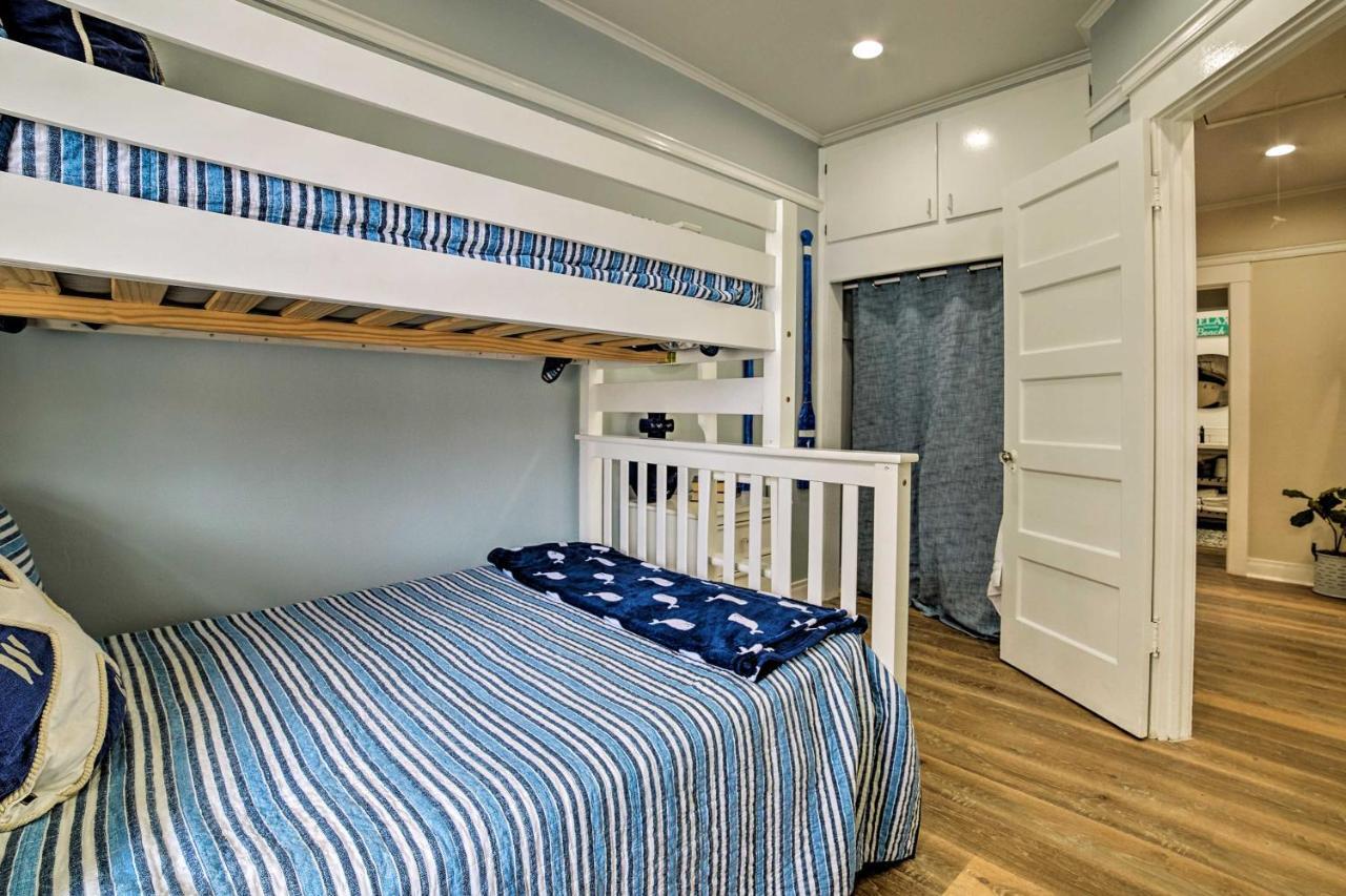 Charming Renovated Avalon Townhome, Walk To Beach! المظهر الخارجي الصورة